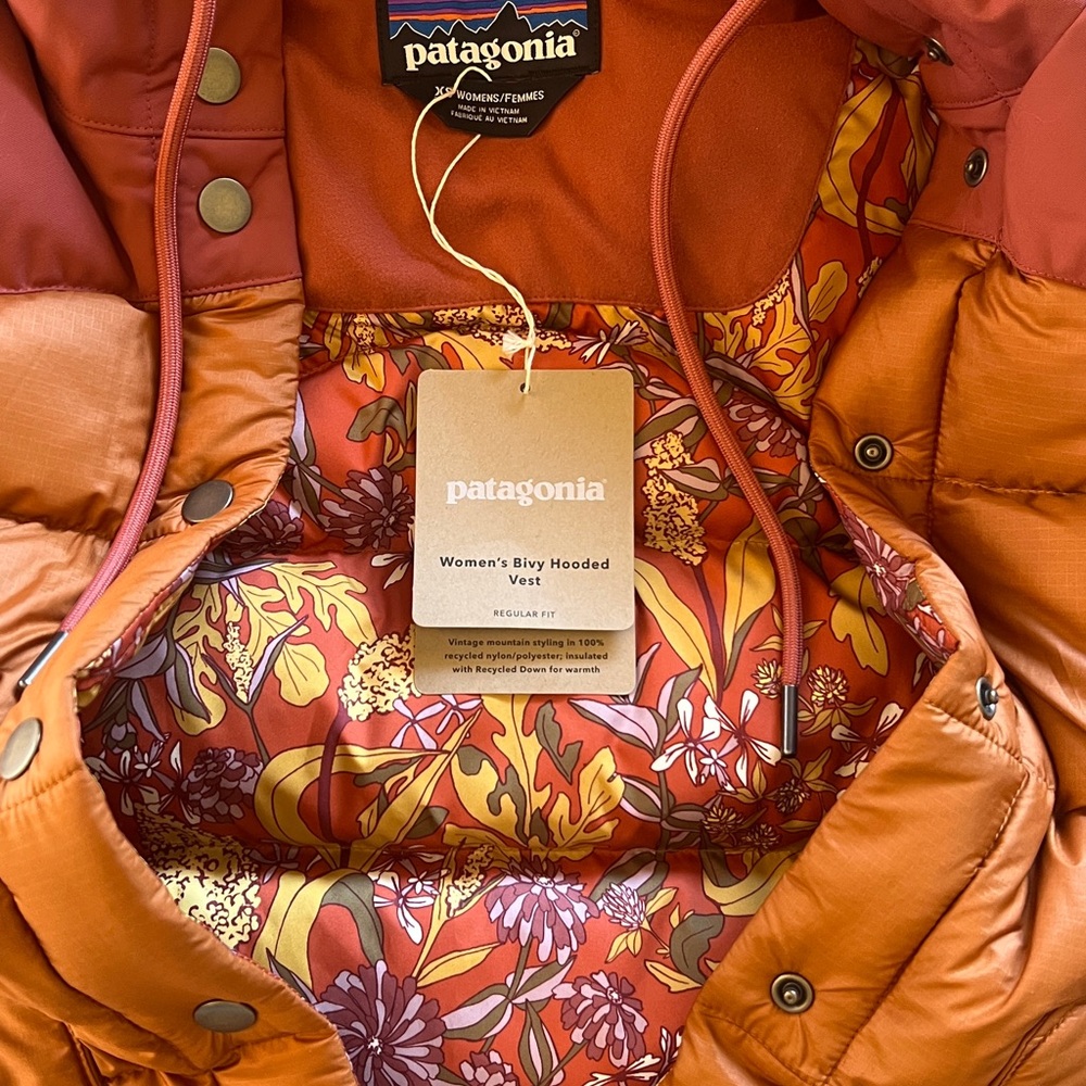 Patagonia Women's Floral Orange Hooded Vest - Picture 2 of 4